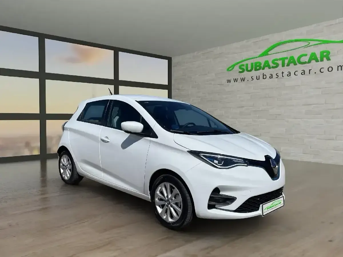 Usado Renault Zoe Intens 99 kW (135 CV) 2021 Blanco Utilitario