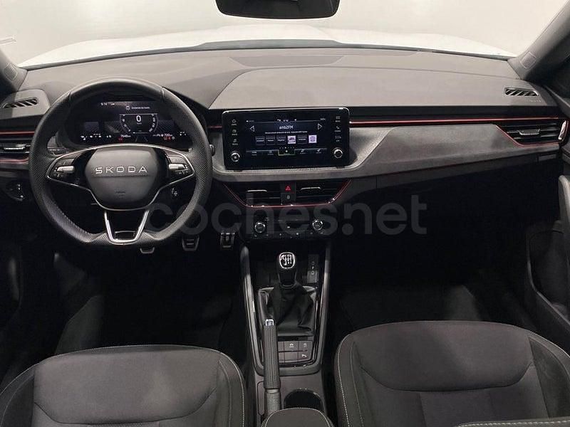 Usado Skoda Kamiq 150 CV (110 kW) 2025 Blanco SUV