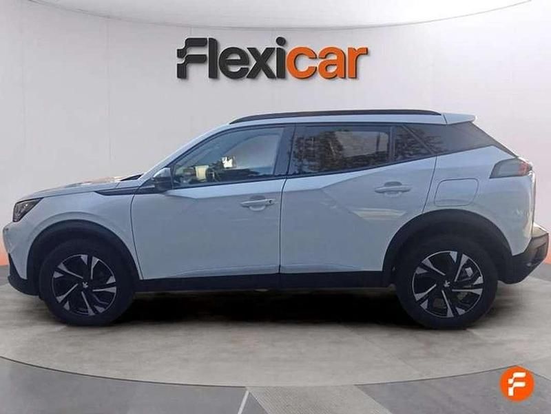 Usado Peugeot 2008 Allure 131 CV (96 kW) 2023 Blanco SUV