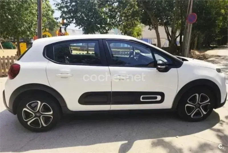 Usado Citroën C3 Feel 102 CV (75 kW) 2021 Blanco Utilitario