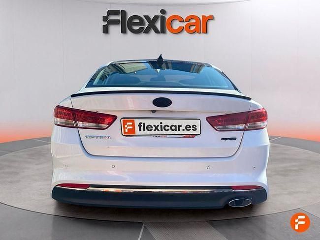 Usado Kia Optima 141 CV (103 kW) 2017 Blanco Berlina
