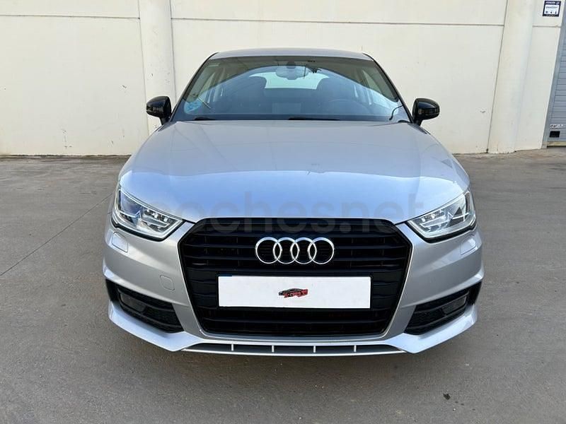 Usado Audi A1 Design 116 CV (85 kW) 2017 Gris / plata Utilitario