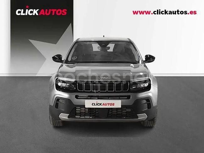 Usado Jeep Avenger Altitude 100 CV (73 kW) 2023 Gris / plata SUV