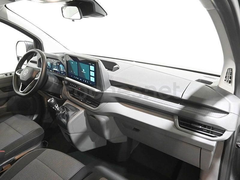 Usado VW Caravelle 110 CV (80 kW) 2025 Gris Monovolumen