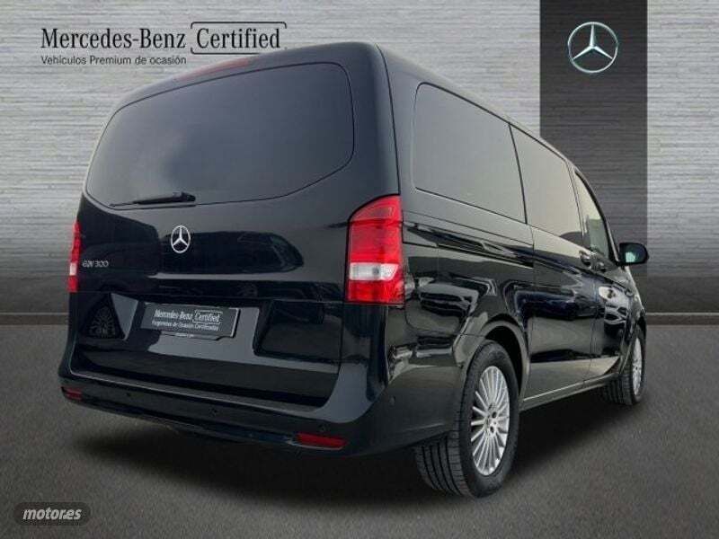 Usado Mercedes EQV300 150 kW (204 CV) 2022 Monovolumen