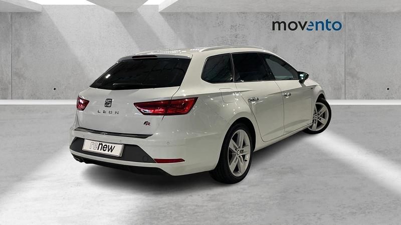 Usado Seat Leon FR 150 CV (110 kW) 2020 Otro Familiar