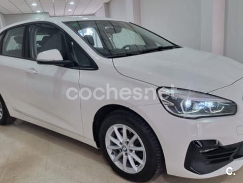 Usado BMW 216 Active Tourer 116 CV (85 kW) 2018 Blanco Monovolumen