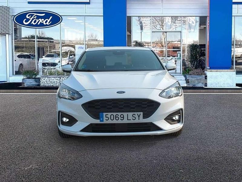 Usado Ford Focus ST-Line 125 CV (91 kW) 2021 Blanco Utilitario