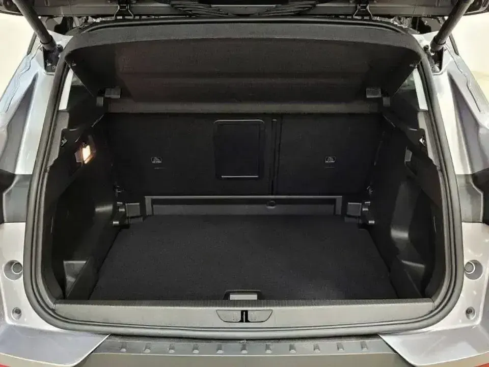 Usado Opel Grandland X Ultimate 225 CV (165 kW) 2020 Gris SUV