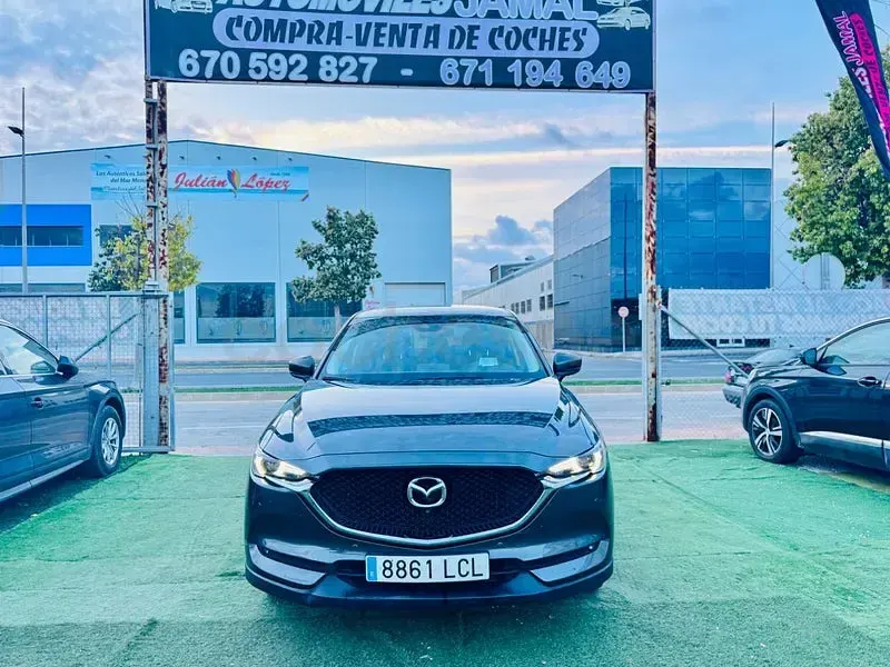 Usado Mazda CX-5 Signature 150 CV (110 kW) 2019 Negro SUV