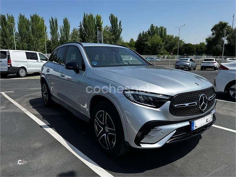 Gris / plata Usado 2024 Mercedes GLC300e SUV | 56.000 € (Super precio) - Imagen 1/4