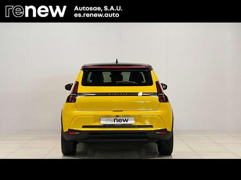 Usado Renault Megane E-Tech Techno 110 kW (150 CV) 2025 Utilitario