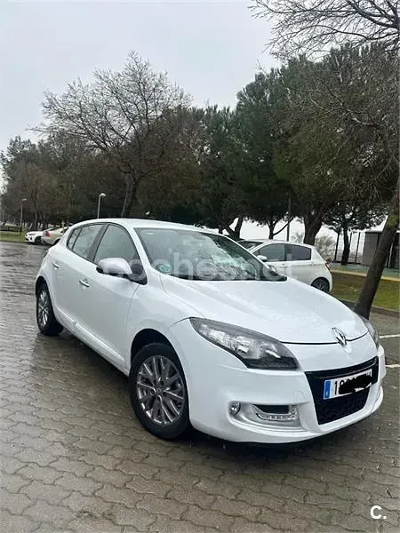 Occasion Renault Mégane III GT 115 PK (84 kW) 2013 Wit Sedan