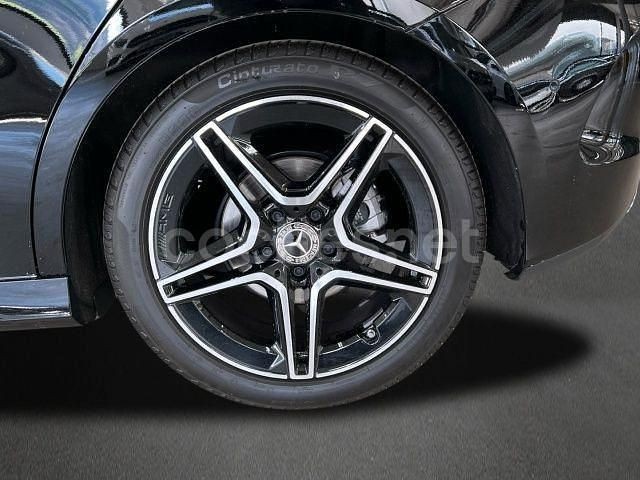 Usado Mercedes B200 150 CV (110 kW) 2023 Negro Monovolumen