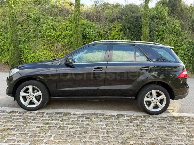 Usado Mercedes ML350 258 CV (189 kW) 2013 Negro SUV