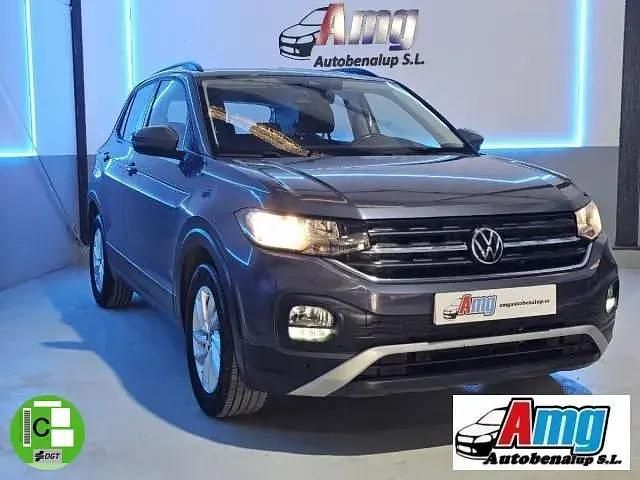 Usado VW T-Cross Advance 95 CV (69 kW) 2022 Gris SUV