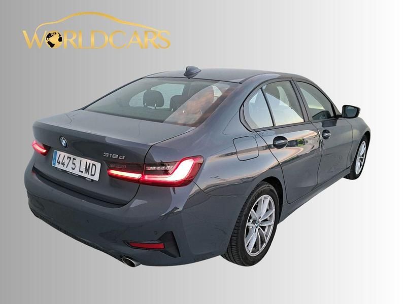 Usado BMW 318 150 CV (110 kW) 2021 Gris / plata Berlina