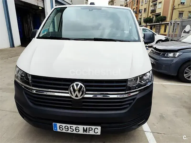 Usado VW Caravelle 150 CV (110 kW) 2024 Blanco Van