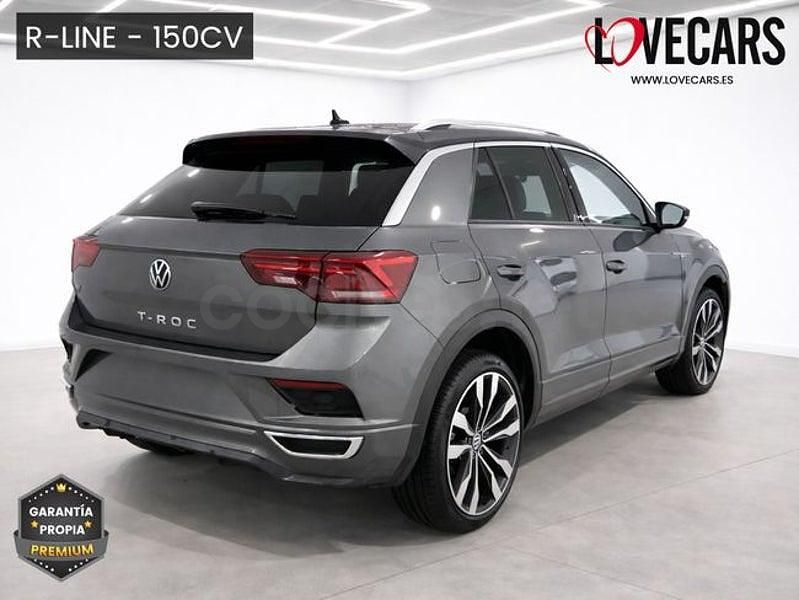 Usado VW T-Roc R-line 150 CV (110 kW) 2022 Gris / plata SUV
