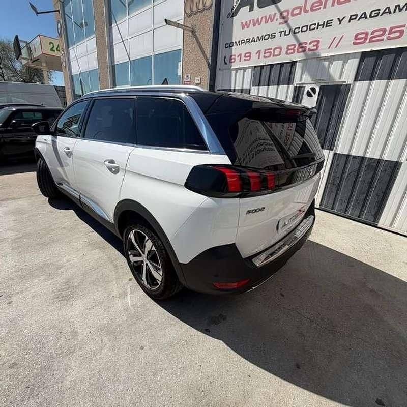 Usado Peugeot 5008 120 CV (88 kW) 2018 Blanco SUV