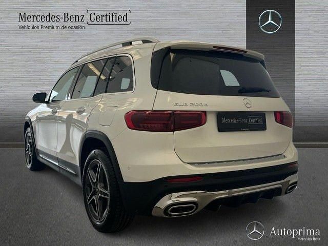 Usado Mercedes GLB200 150 CV (110 kW) 2024 Blanco polar SUV