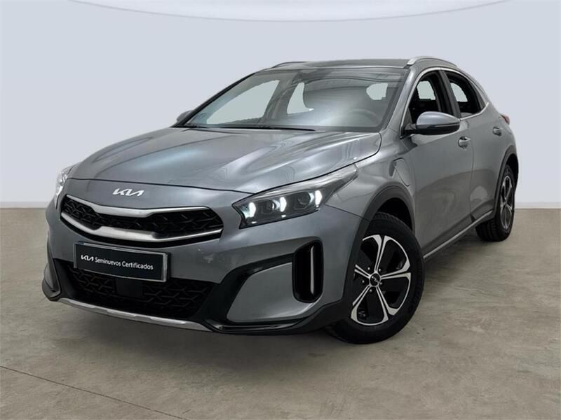 Lunar silver (css) Usado 2024 Kia XCeed SUV | 25.695 € (Precio justo) - Imagen 1/4