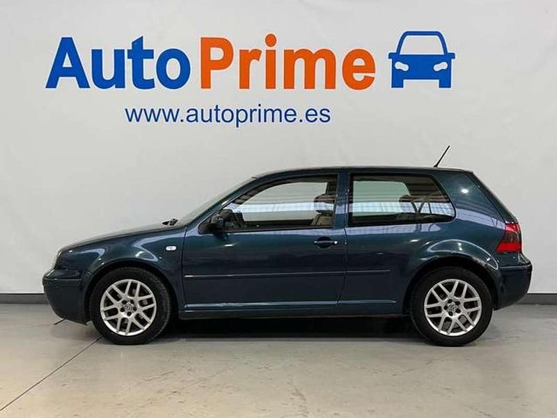 Usado VW Golf IV Highline 116 CV (85 kW) 2002 Azul Utilitario