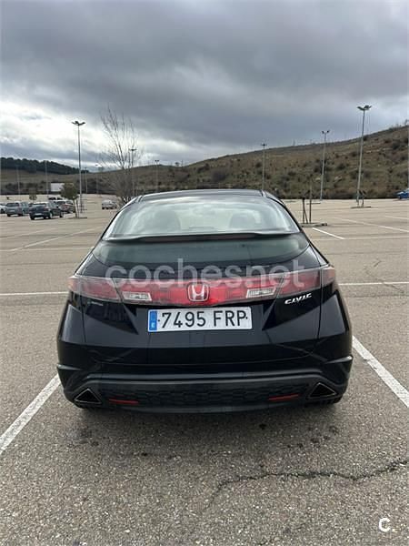 Usado Honda Civic Sport 140 CV (102 kW) 2007 Negro Berlina