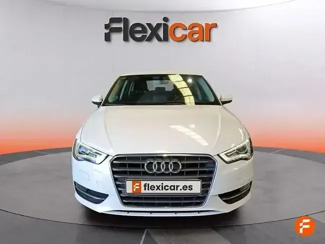 Usado Audi A3 110 CV (80 kW) 2016 Blanco Utilitario