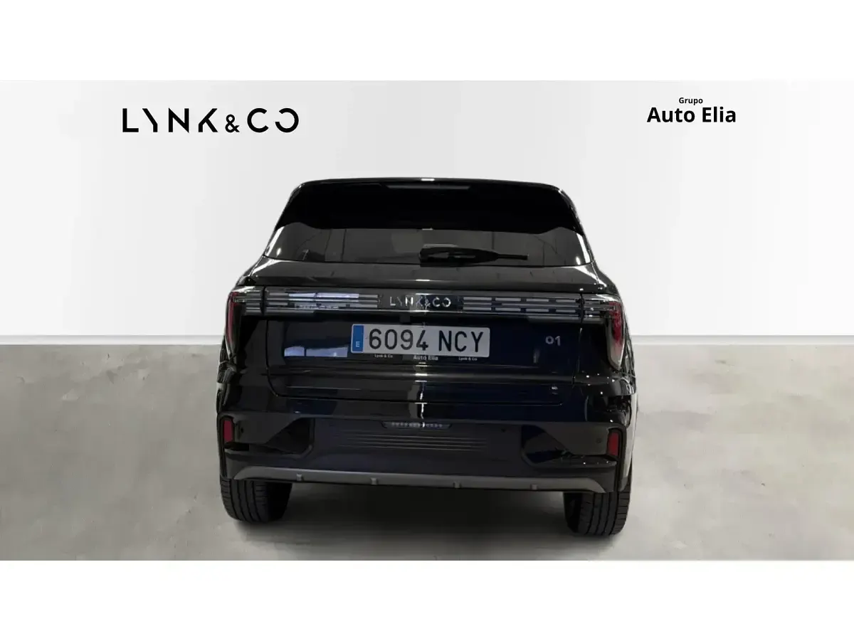 Usado Lynk & Co 01 276 CV (202 kW) 2025 Negro SUV