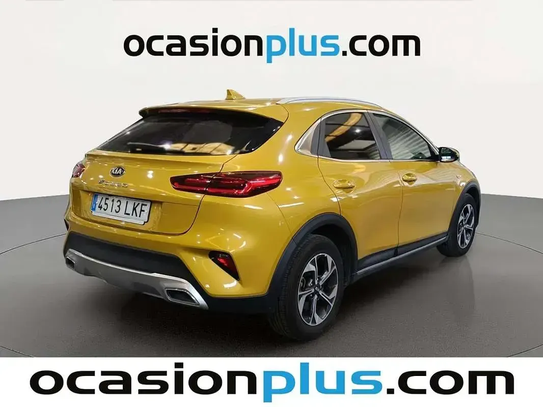 Usado Kia XCeed 120 CV (88 kW) 2020 Amarillo SUV