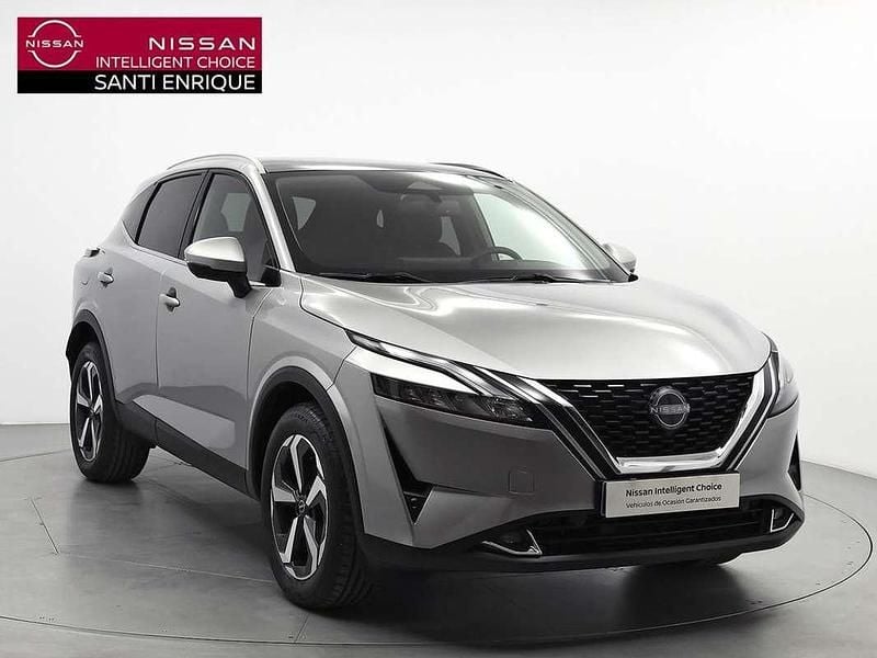Usado Nissan Qashqai N-Connecta 141 CV (103 kW) 2022 Plateado SUV