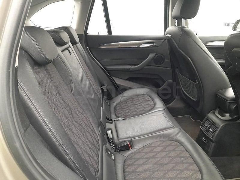 Usado BMW X1 xLine 150 CV (110 kW) 2022 Gris / plata SUV