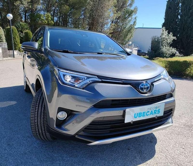 Usado Toyota RAV4 Hybrid 197 CV (144 kW) 2018 Gris SUV