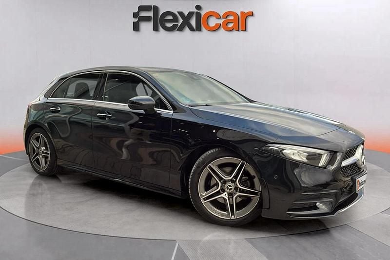 Negro Usado 2020 Mercedes A200 Berlina | 24.320 € (Buen precio) - Imagen 1/4
