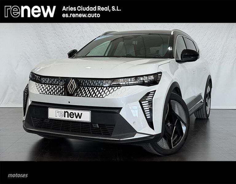 Usado 2024 Renault Scénic Iconic Monovolumen | 39.900 € - Imagen 1/4