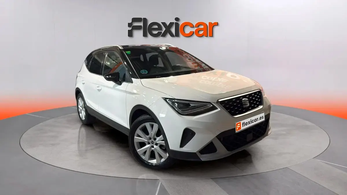 Usado Seat Arona Style Plus 110 CV (80 kW) 2022 SUV