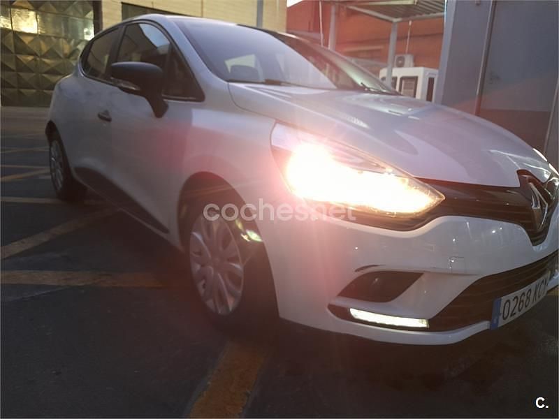 Blanco Usado 2018 Renault Clio IV Business Berlina | 6300 € (Super precio) - Imagen 1/4