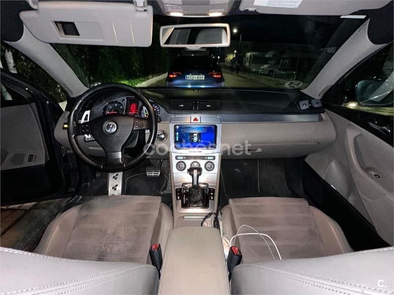 Usado VW Passat Highline 140 CV (102 kW) 2008 Negro Berlina