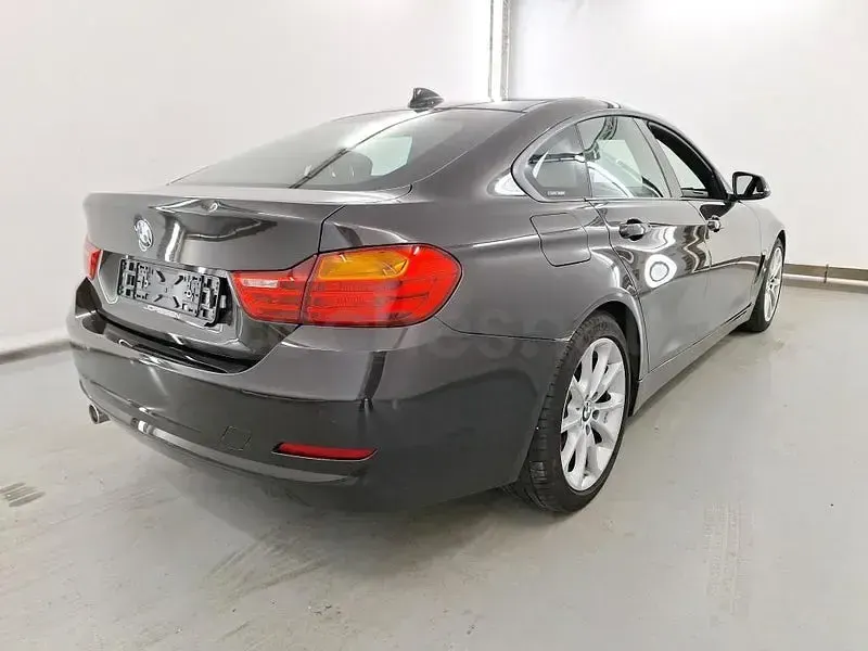Usado BMW 418 Gran Coupé Comfort Edition 150 CV (110 kW) 2016 Negro Coupe