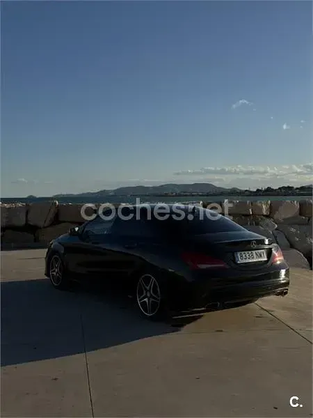 Usado Mercedes CLA220 AMG line 177 CV (130 kW) 2016 Negro Berlina
