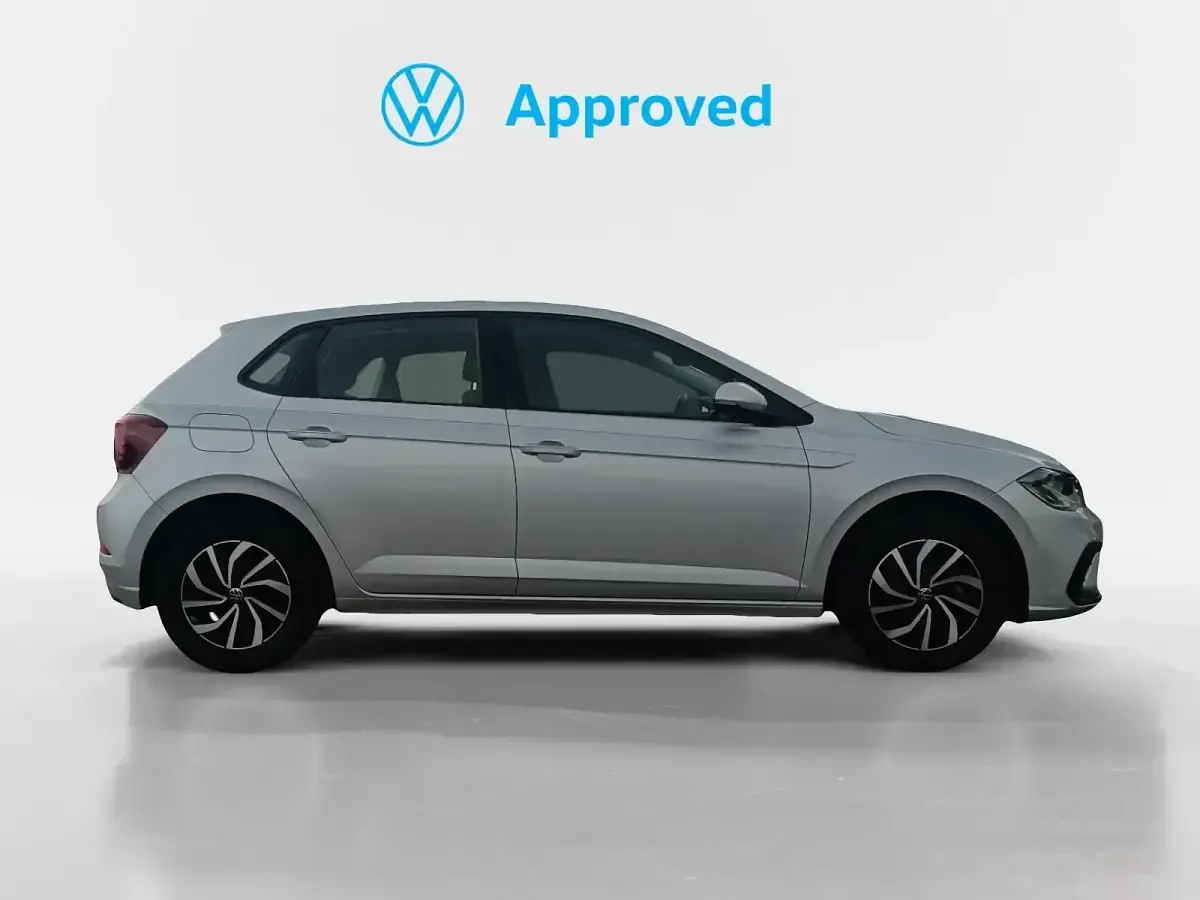Usado VW Polo Life 95 CV (69 kW) 2024 Gris Berlina