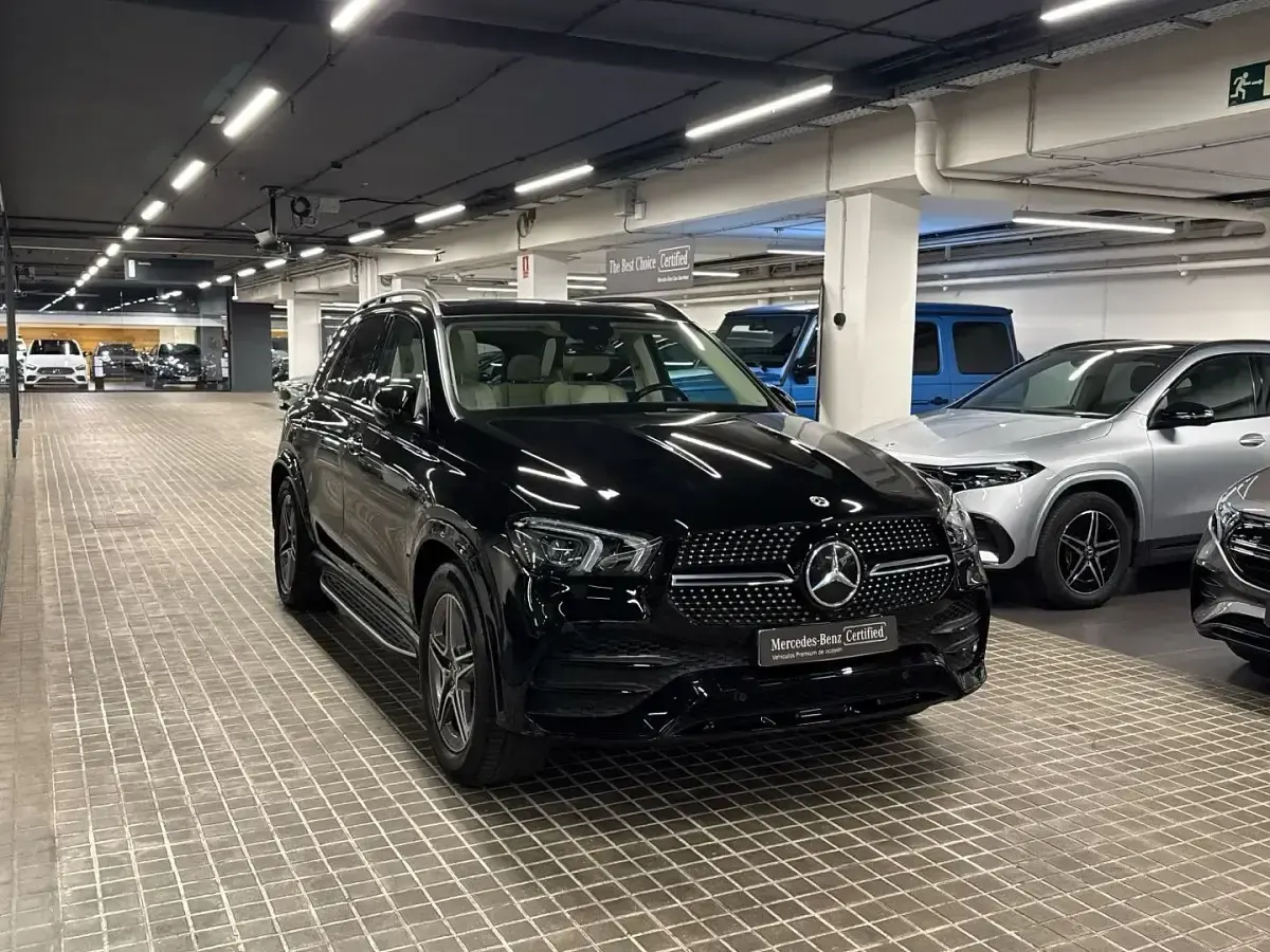 Usado Mercedes GLE350 AMG line 333 CV (244 kW) 2023 Negro obsidiana SUV