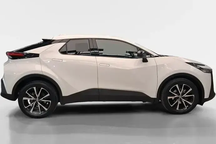 Usado Toyota C-HR Advance 140 CV (102 kW) 2025 SUV