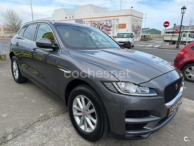 Usado Jaguar F-Pace Prestige 300 CV (220 kW) 2019 Gris / plata SUV