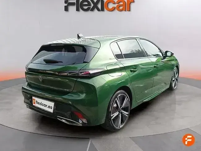Usado Peugeot 308 SW GT 180 CV (132 kW) 2021 Verde Familiar