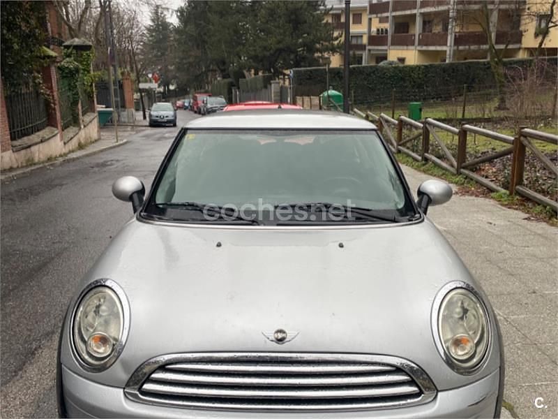 Usado Mini Cooper 120 CV (88 kW) 2011 Gris / plata Utilitario