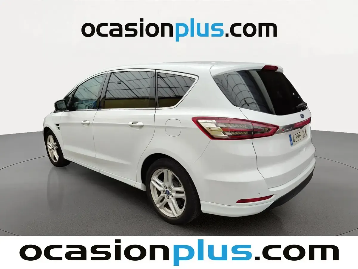 Usado Ford S-MAX Titanium 150 CV (110 kW) 2015 Blanco Monovolumen