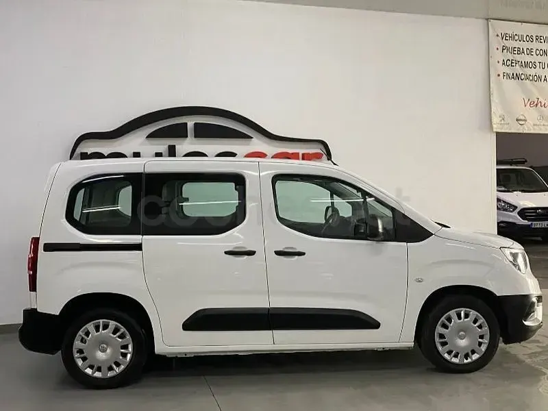 Usado Opel Combo Life Edition 102 CV (75 kW) 2021 Blanco Monovolumen