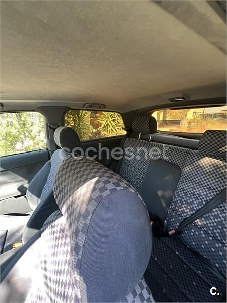 Usado Audi A3 Attraction 110 CV (80 kW) 2001 Blanco Berlina